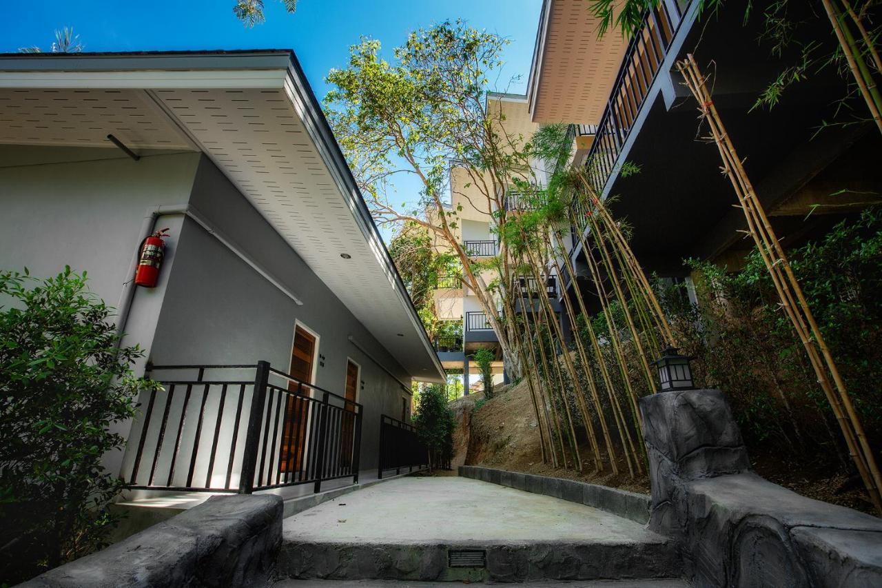 U Rip Resort Phi Phi Hotel Exterior foto