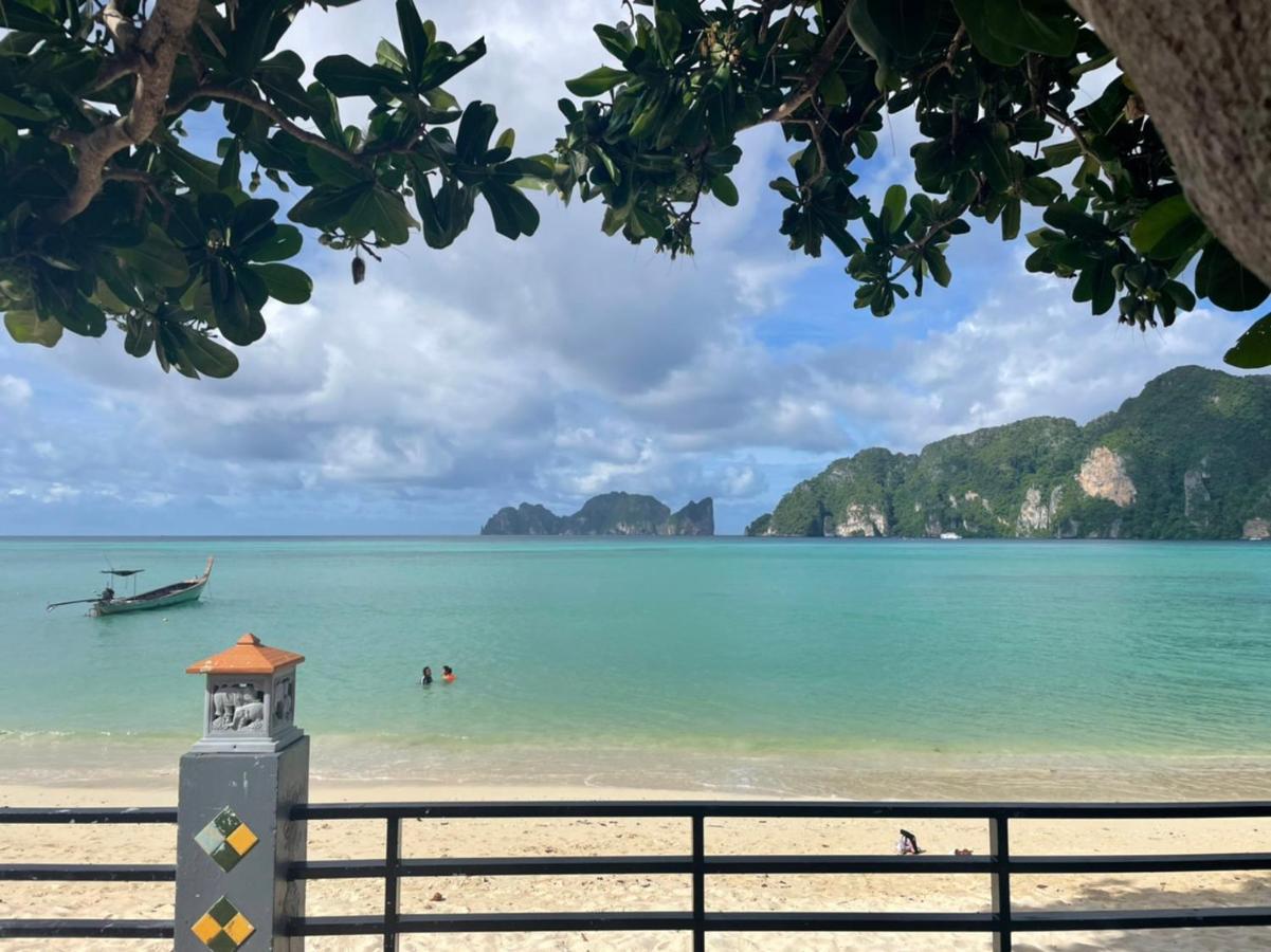 U Rip Resort Phi Phi Hotel Exterior foto