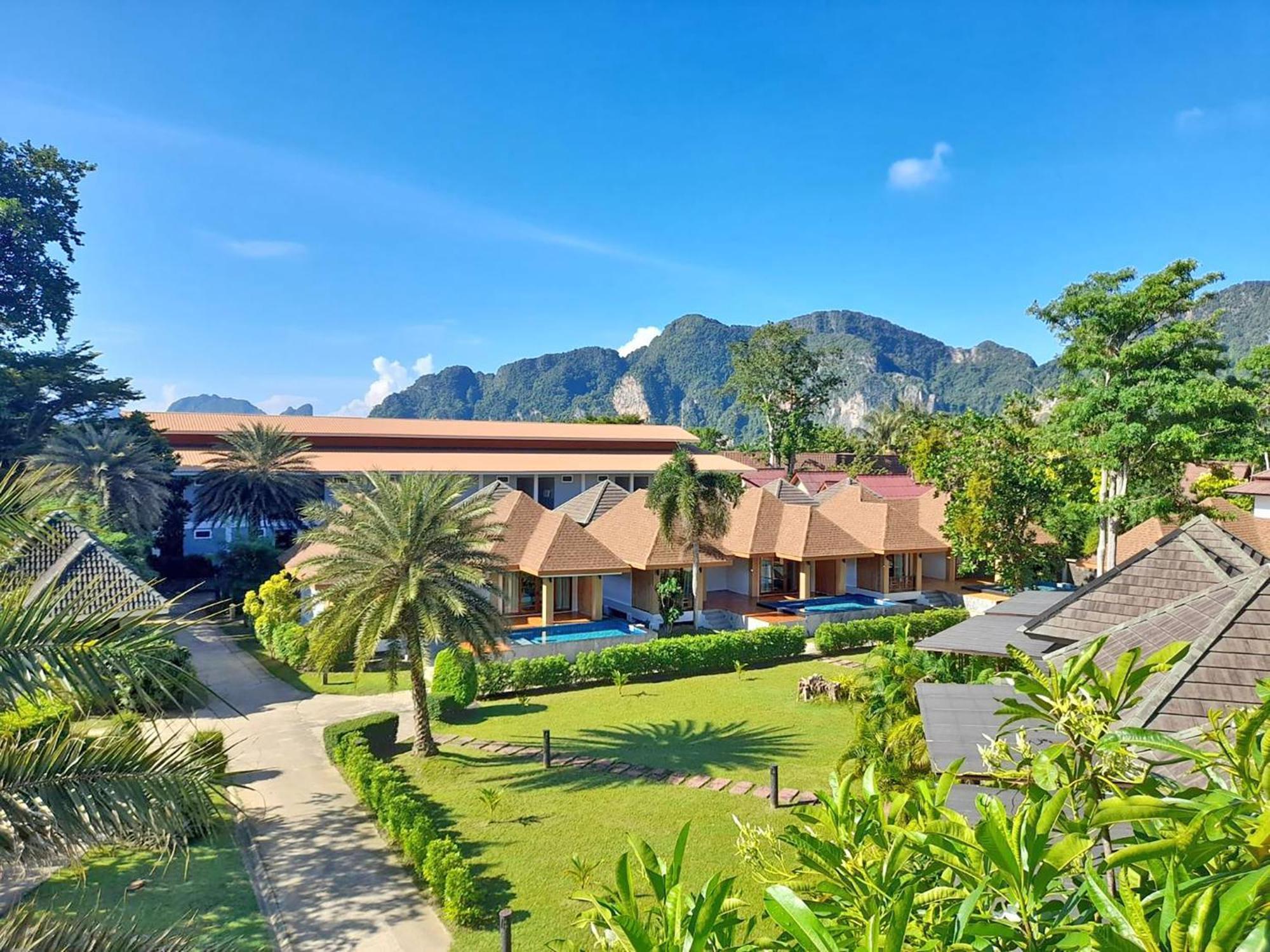 U Rip Resort Phi Phi Hotel Exterior foto